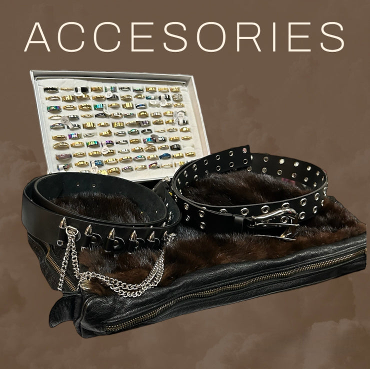 Vintage Acessories from the 80s, 90s and the early 20s